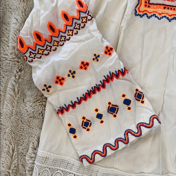 Pia Pauro, off the shoulder embroidered dress - Picture 7 of 12